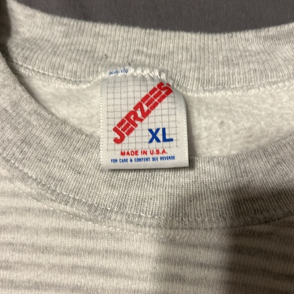 Vintage Hollywood Beach Sweatshirt - Picture 5 of 9